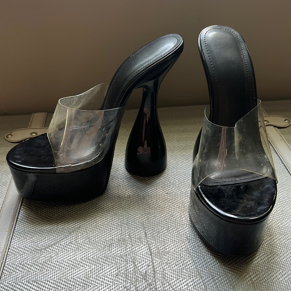 Stripper shoes